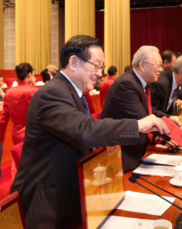 金狮贵宾会·宾至如归-尊贵显赫